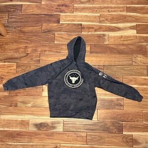 Under Armour Project Rock Camo Hoodie – Men’s Medium